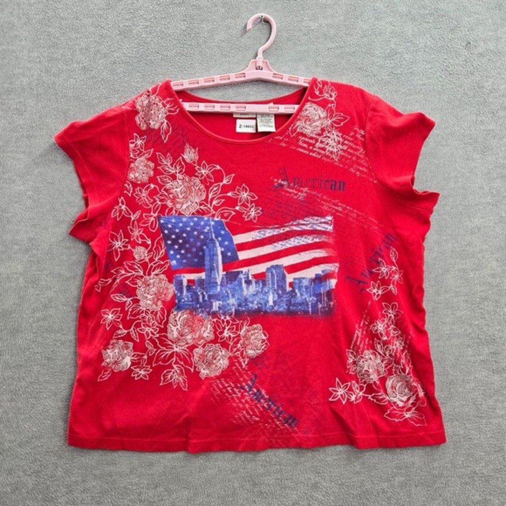 VINTAGE White Stag Women Shirt 3X‎ Red Floral USA Flag America Crew Neck Tee